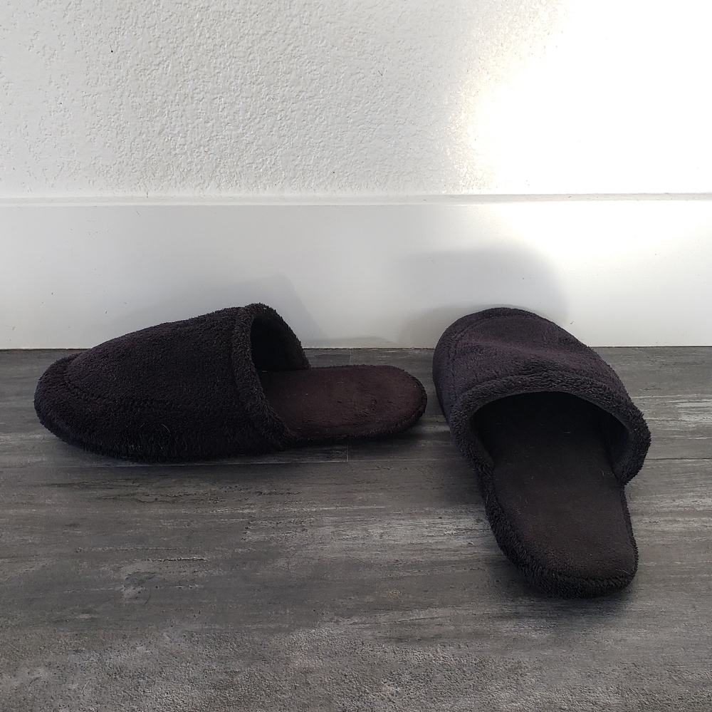 Black Fur Classic Totes House Slipper